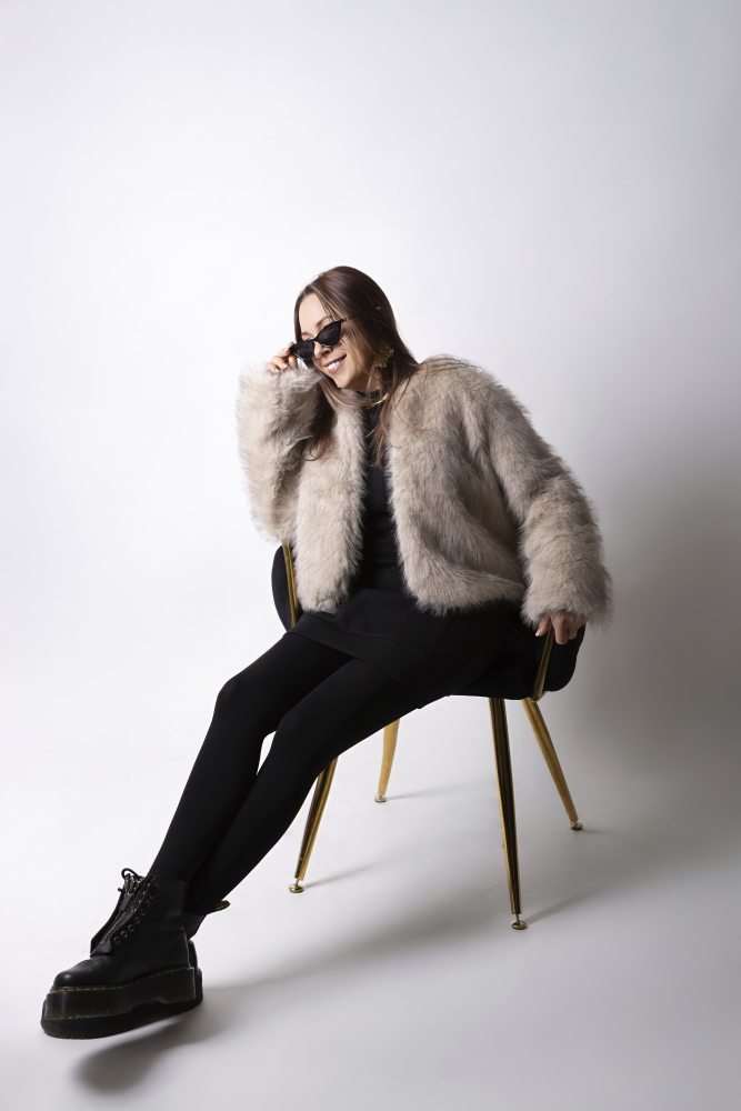 Timeless woman photoshoot in Aberdeen