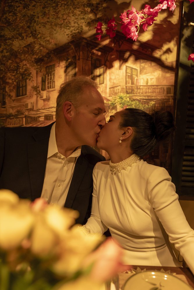 Gentle touch wedding day photography